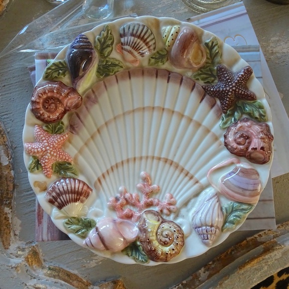 Ceramic Summer Seashell Mermaid Decor Kitschy Beach Babe Decorative Plate - Picture 5 of 5